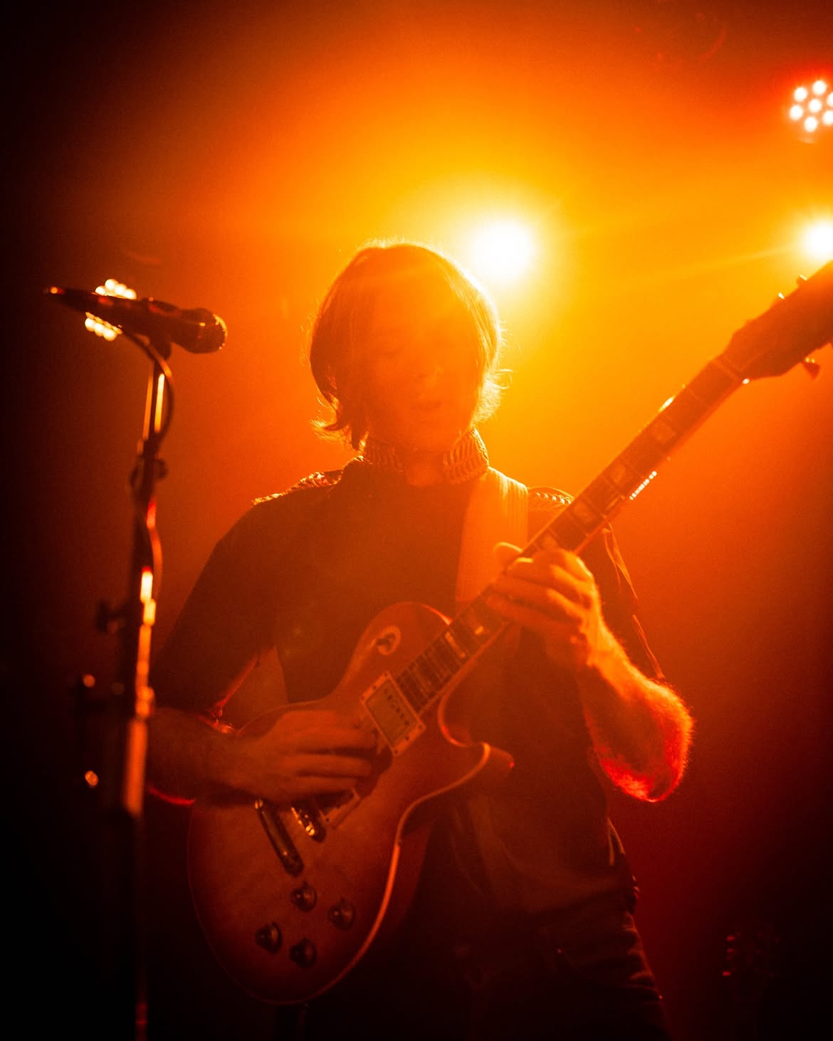 Dirty Sound Magnet Live