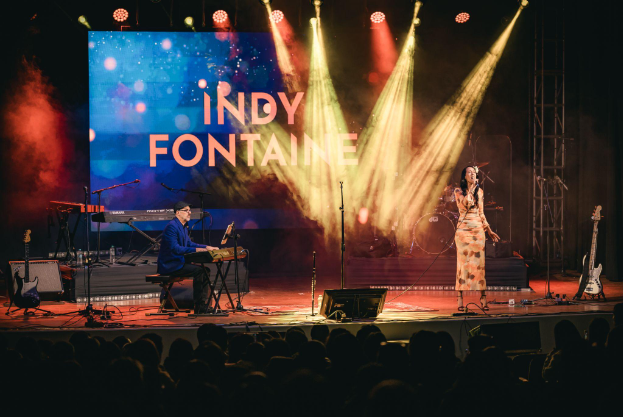 Indy Fontaine En Vivo